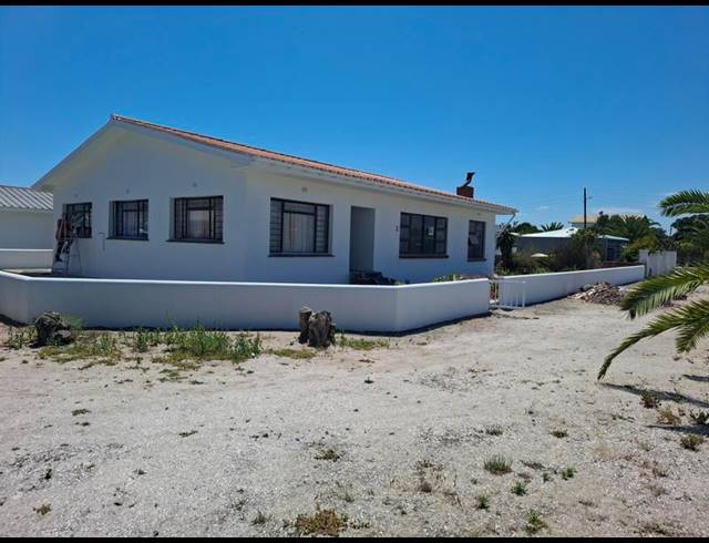 5 BEDROOM PROPERTY TO RENT IN DWARSKERSBOS